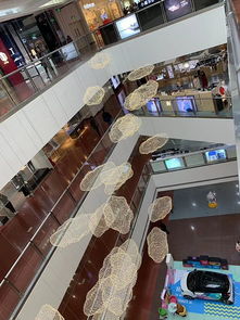 大型商場(chǎng)中庭天井led云朵造型吊飾定制工廠銘星燈飾